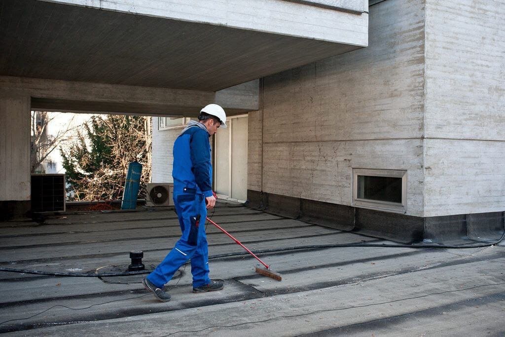 Поиск протечки кровли в Рогачёво